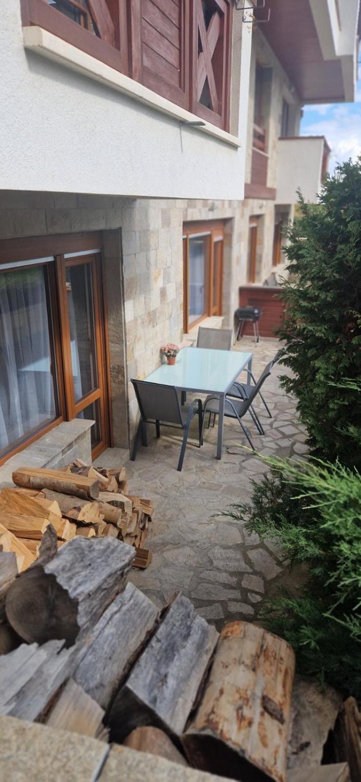 Free Spa Pirin Lodge Cosy Apartment Bansko Zewnętrze zdjęcie